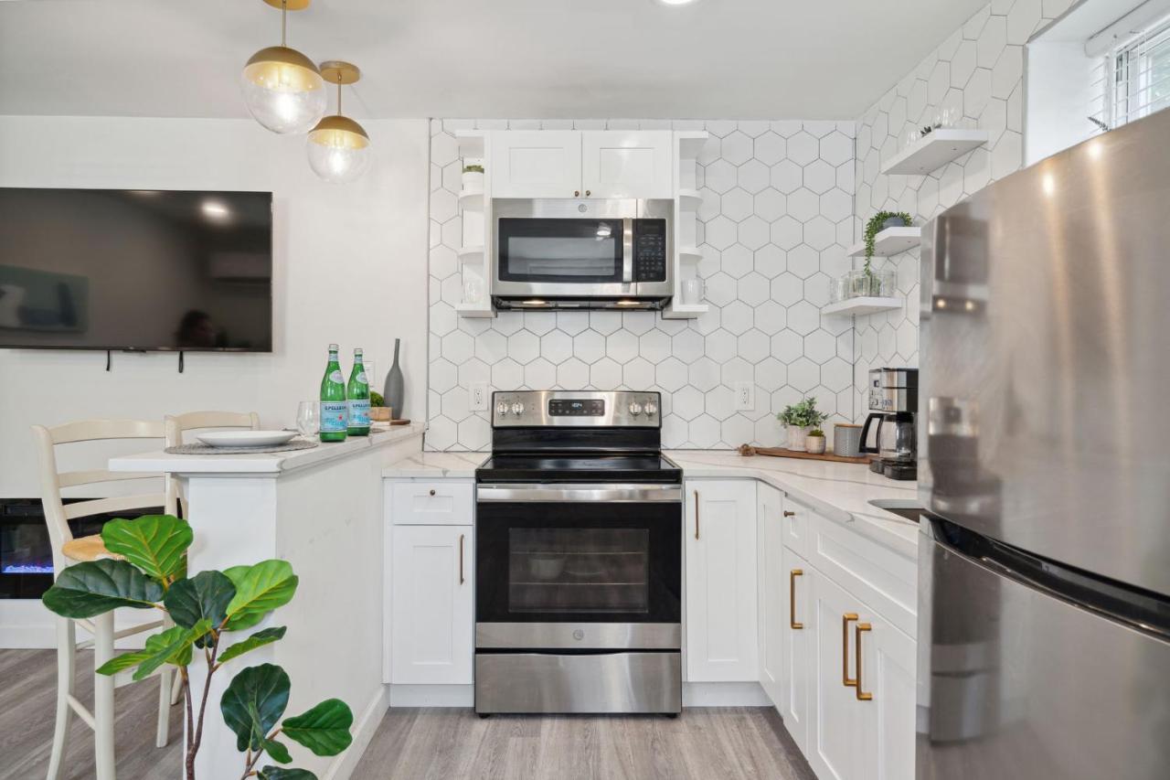 Apartamento Luxurious 2Bd, Fireplace, Family Friendly, Central Filadelfia Exterior foto