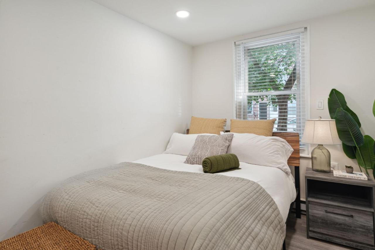 Apartamento Luxurious 2Bd, Fireplace, Family Friendly, Central Filadelfia Exterior foto